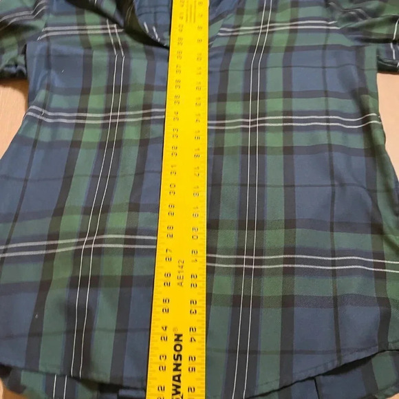 Women’s Investments Button Down Shirt Size 8 - Picture 4 of 7